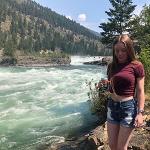 Meet your Posher, Megan